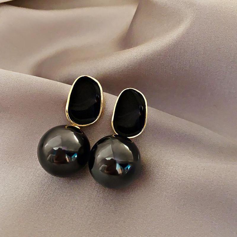 Big Brand High Class Noble Pea - Pearl Stud Earrings บทวิจารณ์และราคา