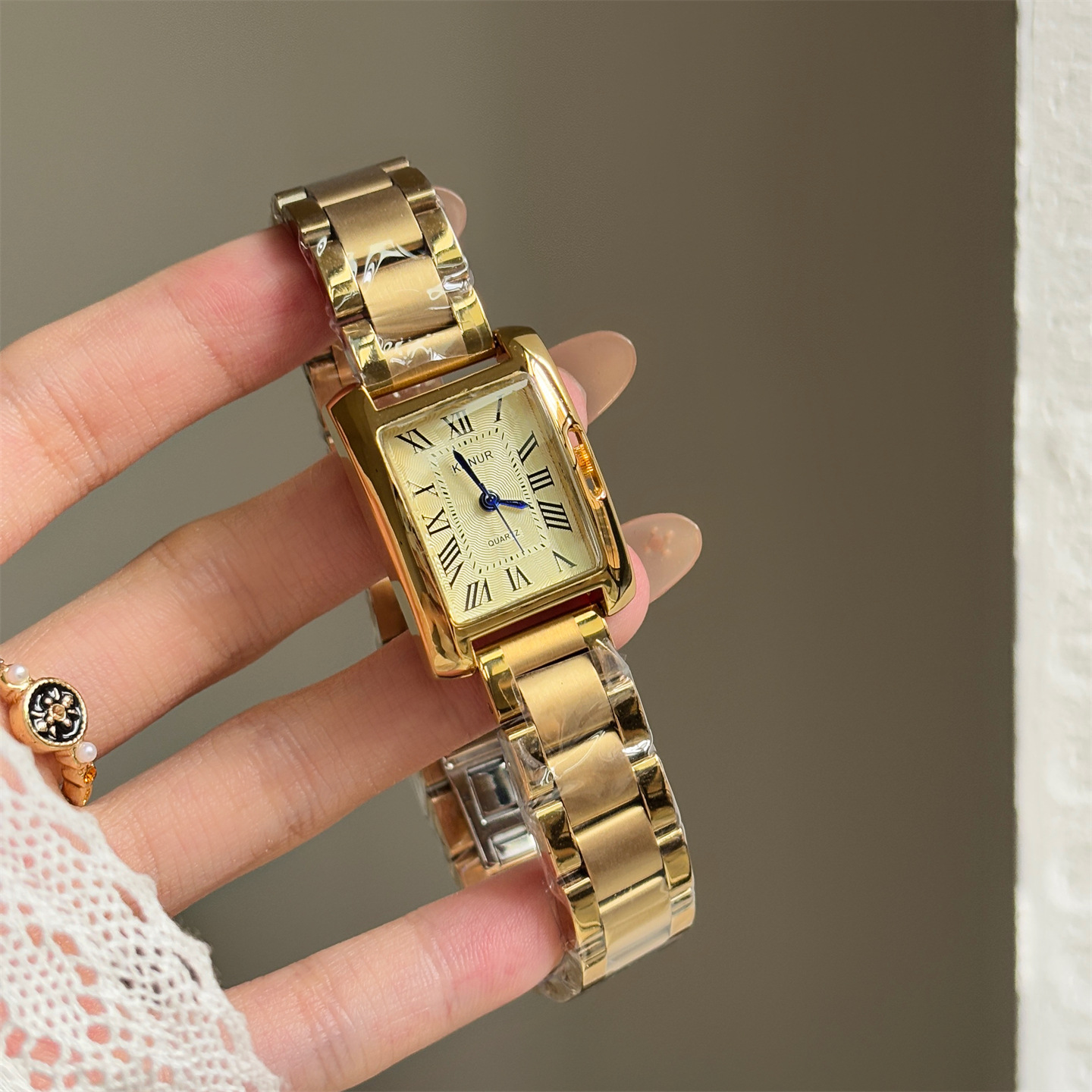 Retro watch for women, Roman r - Jewelry Watches Luxury บทวิจารณ์และราคา