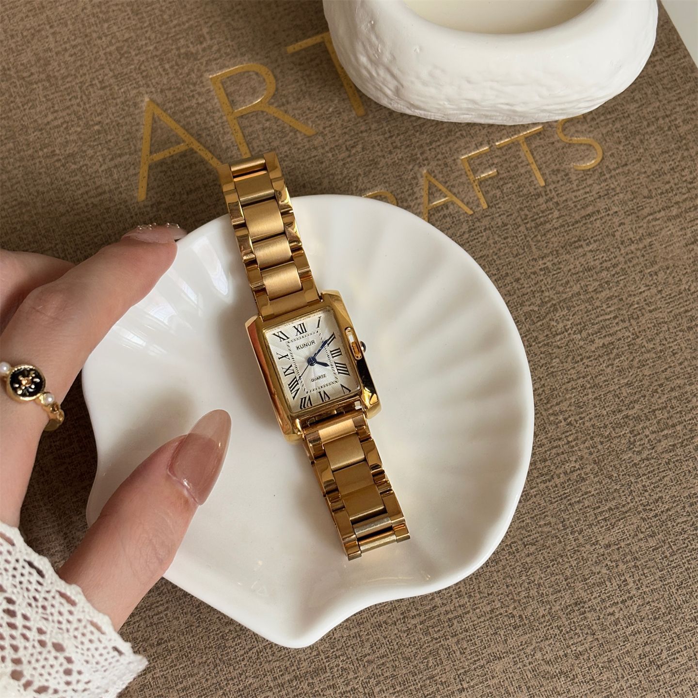 Retro watch for women, Roman r - Jewelry Watches Luxury บทวิจารณ์และราคา