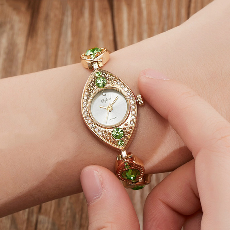 Luxury Women Bracelet Watches  - Jewelry Watches Luxury บทวิจารณ์และราคา