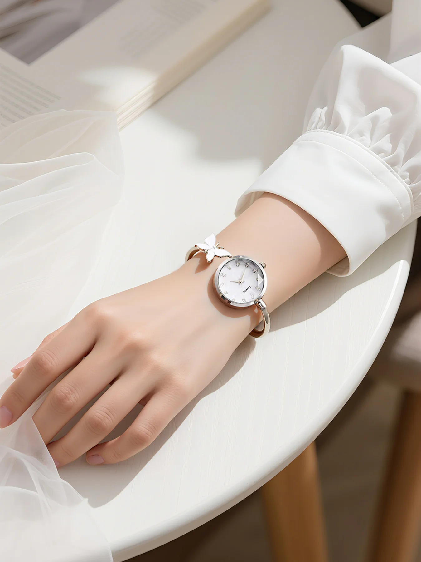 Beimu face bracelet butterfly  - Jewelry Watches Luxury บทวิจารณ์และราคา