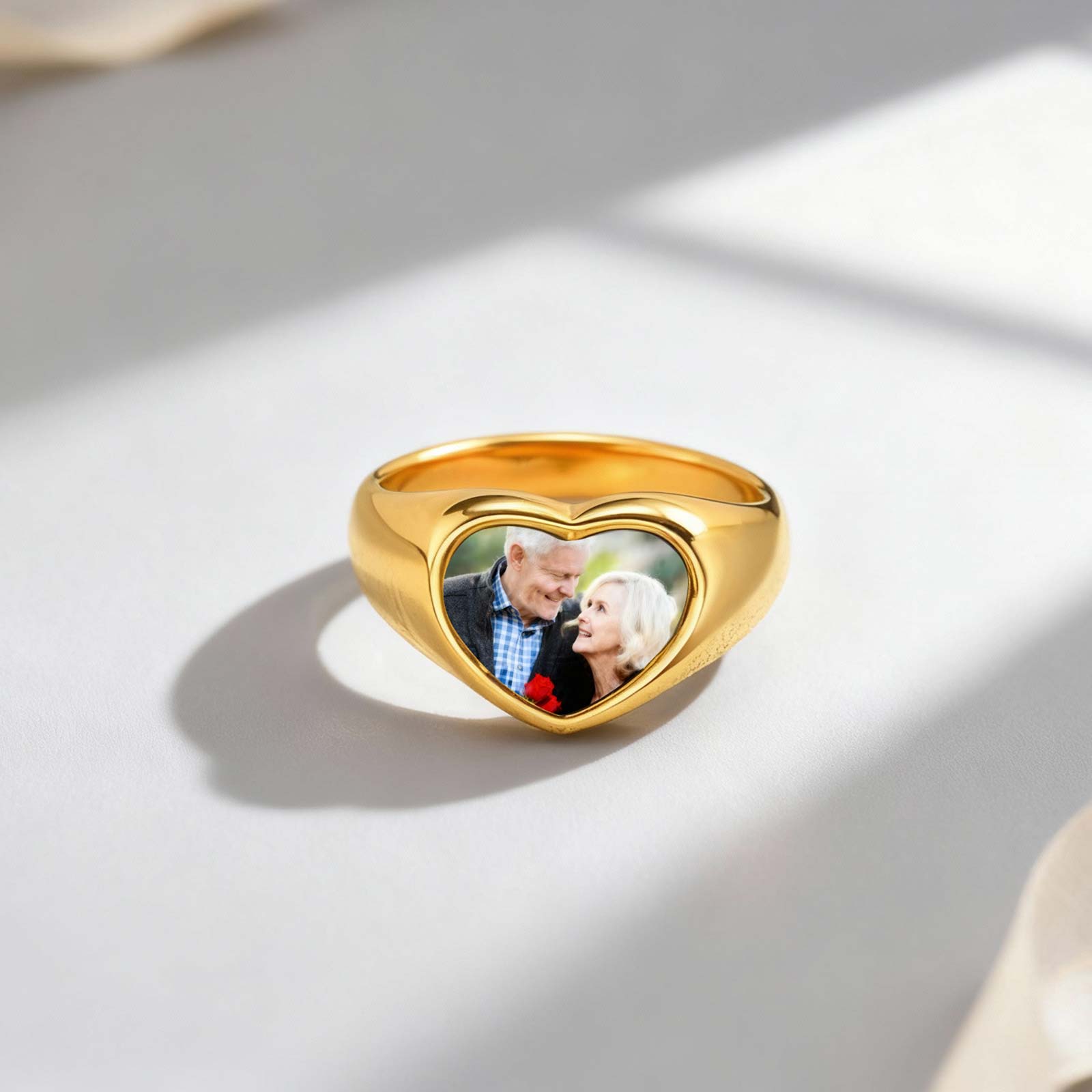 Custom Photo Signet Ring for W - Statement Cocktail Ring บทวิจารณ์และราคา