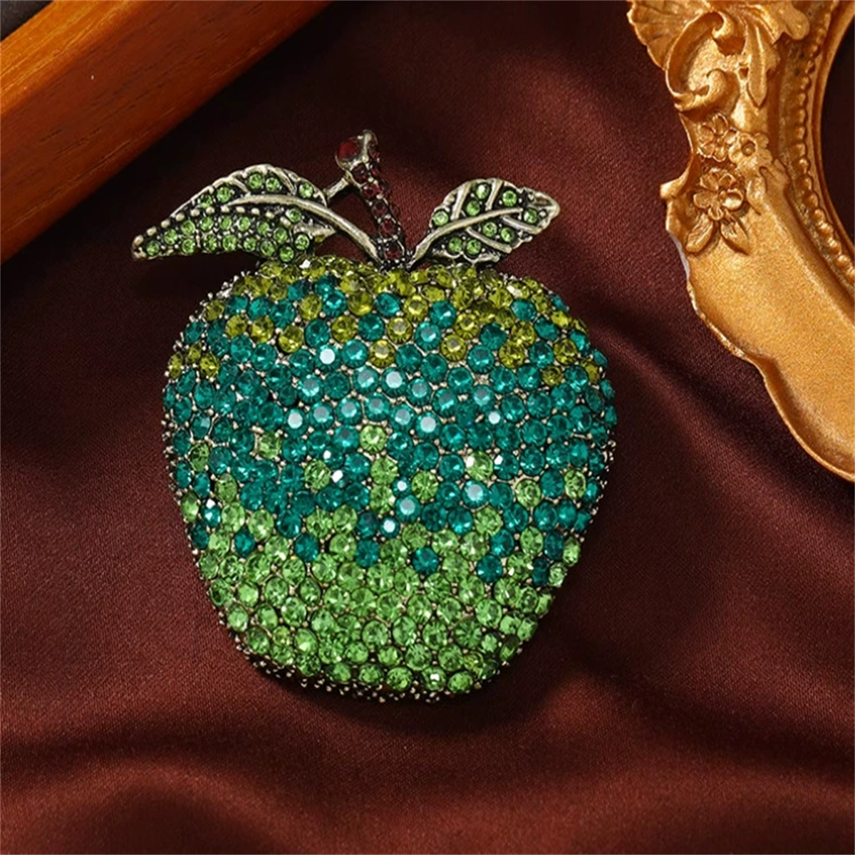 Literary Retro Apple Brooch Ha - Eve Jewelry & Watches Distribuidor Oficial Rolex Buenos Aires บทวิจารณ์และราคา