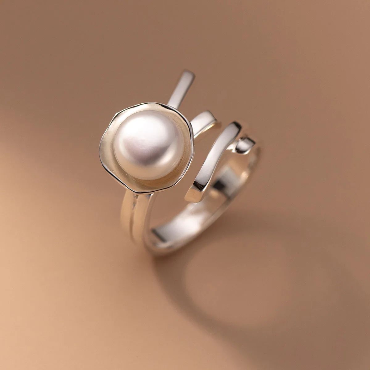 925 Sterling Silver Pearl Irre - Statement Cocktail Ring บทวิจารณ์และราคา