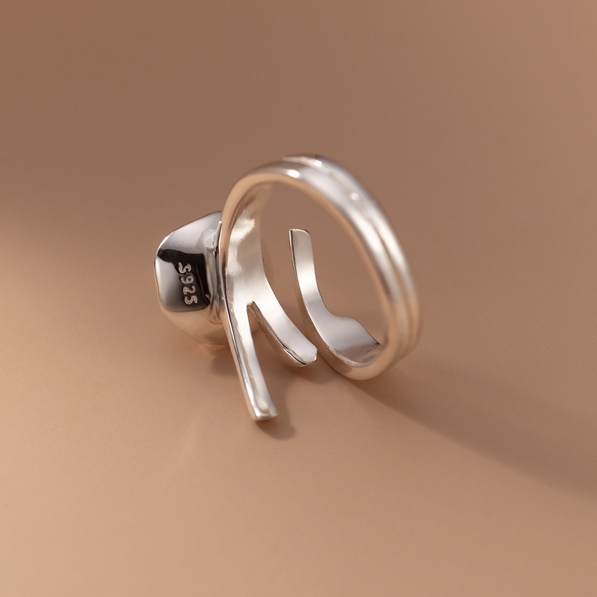 925 Sterling Silver Pearl Irre - Statement Cocktail Ring บทวิจารณ์และราคา